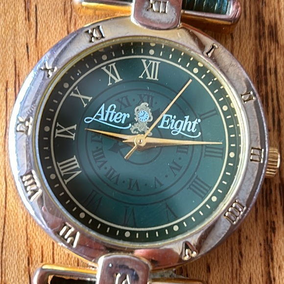 Vintage After Eight Watch - Picture 4 of 12